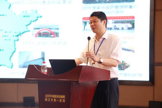 张红星.jpg 张红星.jpg