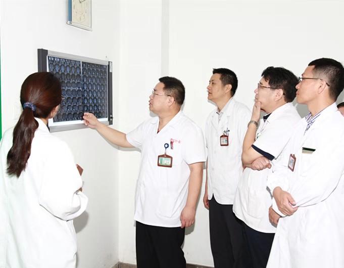 插图4.jpg 插图4.jpg