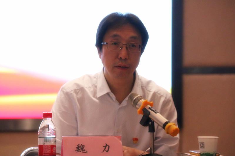 魏院长1_副本.jpg 魏院长1_副本.jpg